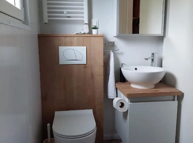 Julija Mobile Lux Camping *