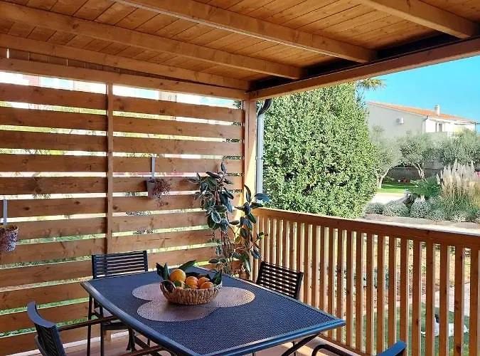 Julija Mobile Lux Camping *