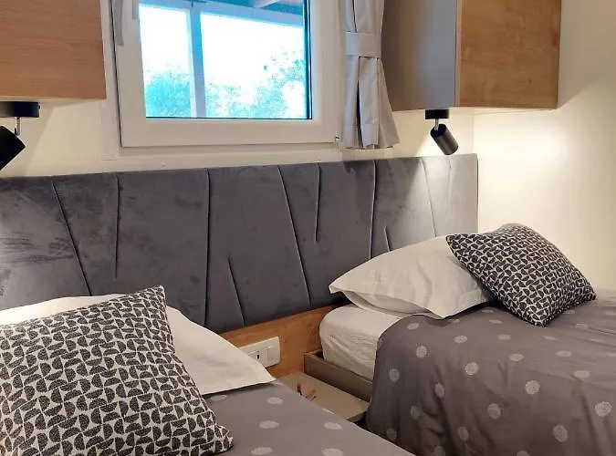 Julija Mobile Lux Vodice